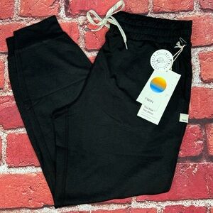 Vuori Women’s Dreamknit Performance Joggers -Size: Small- new
